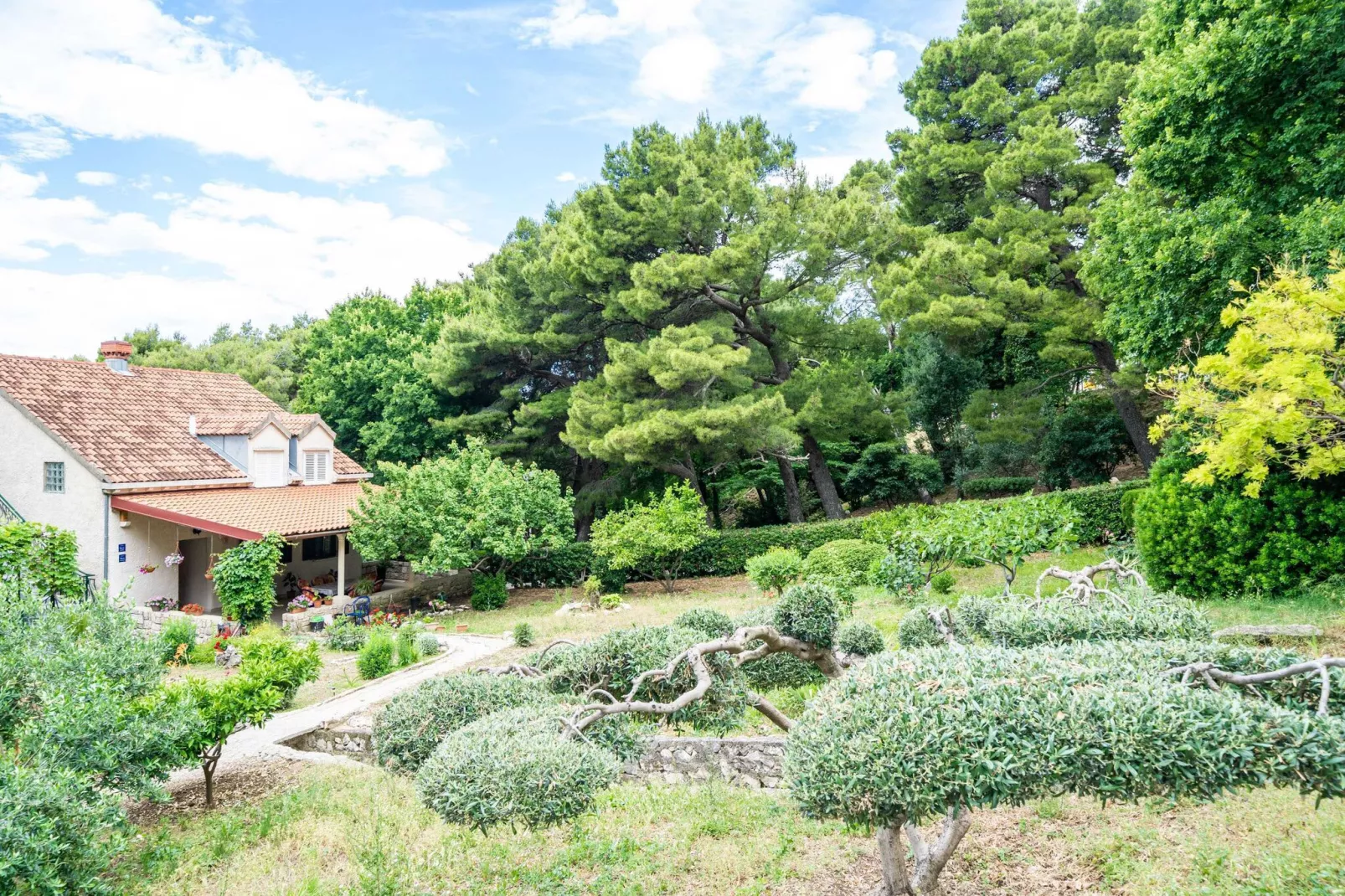 Apartment & Rooms Papa - Superior Double or Twin Room with Balcony and Partial Sea View (Soba 1)-Outdoor