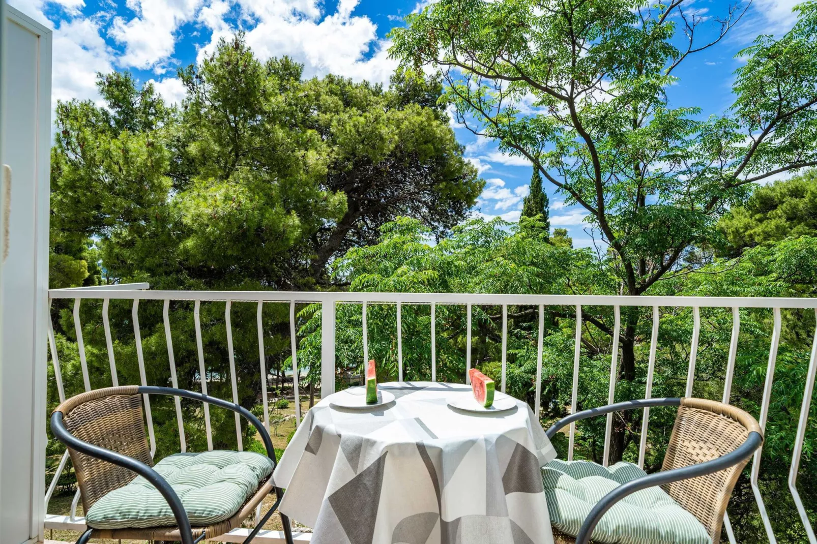 Apartment & Rooms Papa - Premium Double or Twin Room with Balcony and Partial Sea View (Soba 2)-Terrace balcony