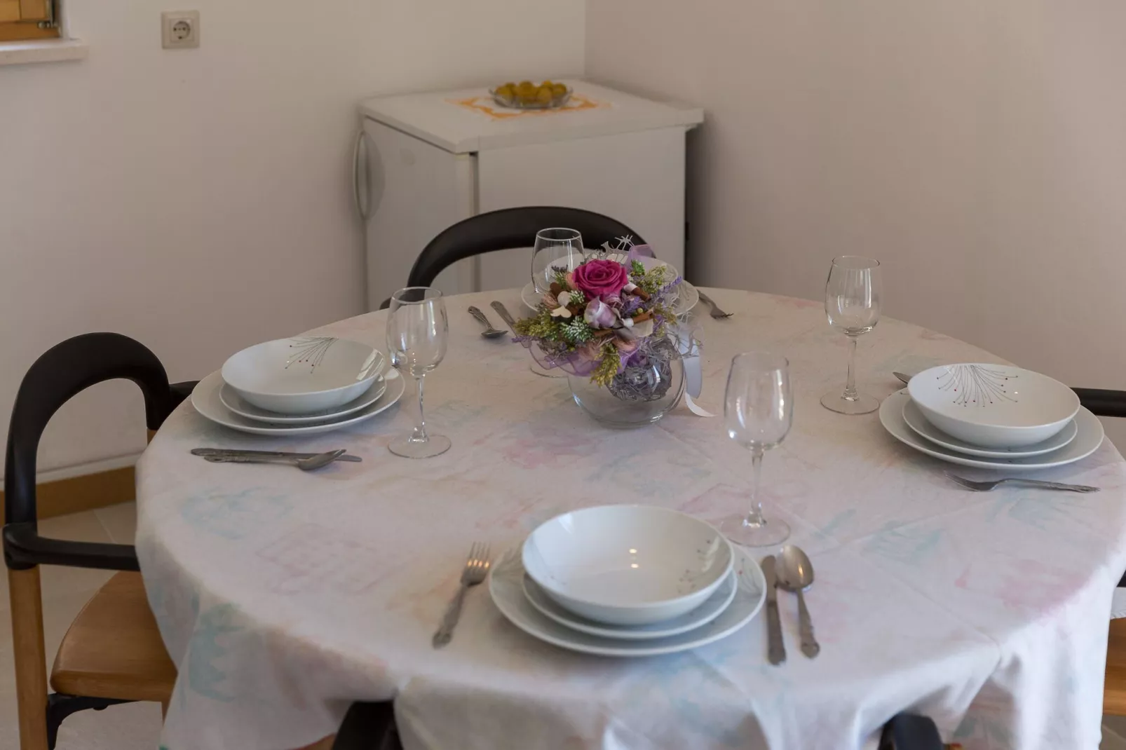 Apartment Kod Jadranke - Two Bedroom Apartment with Balcony and Sea View-Dining room
