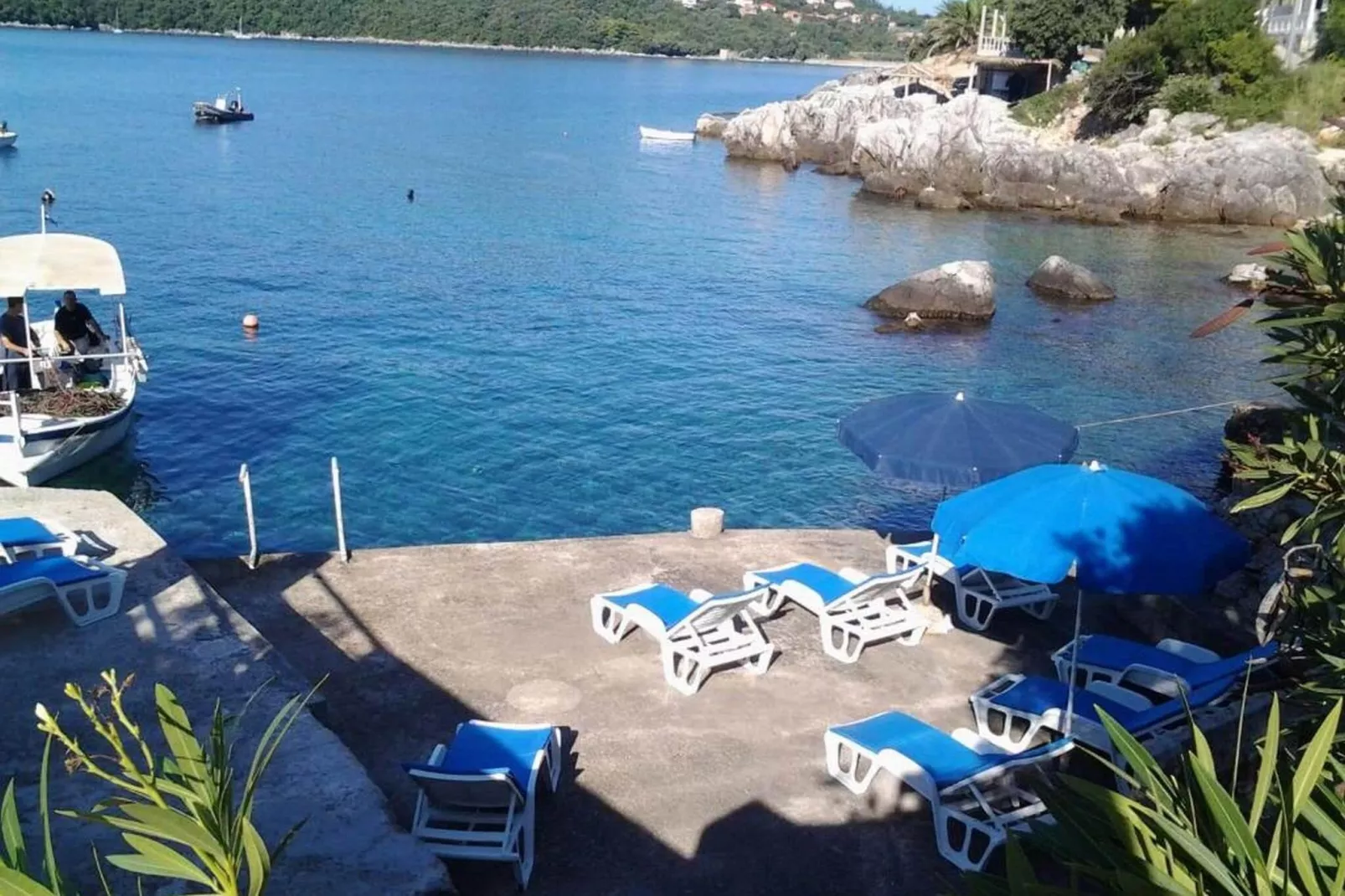 Apartments Rašica Molunat- Standard Studio Apartment with Patio and Side Sea View (Apt 14)-View