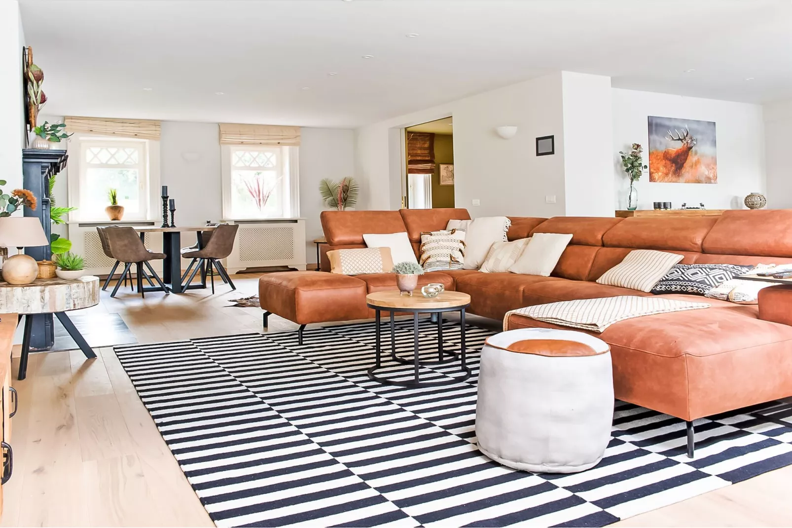 Au Brame-Living room