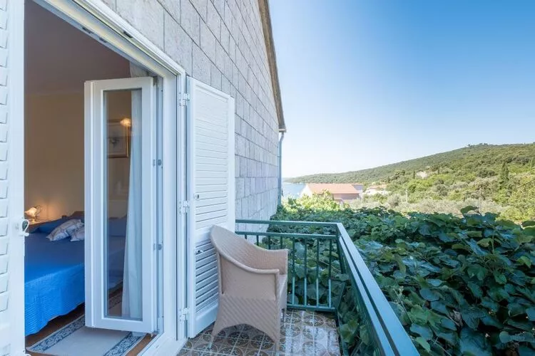 Apartments Saulan - One Bedroom Apartment with Balcony and Garden View (Molunat)-View