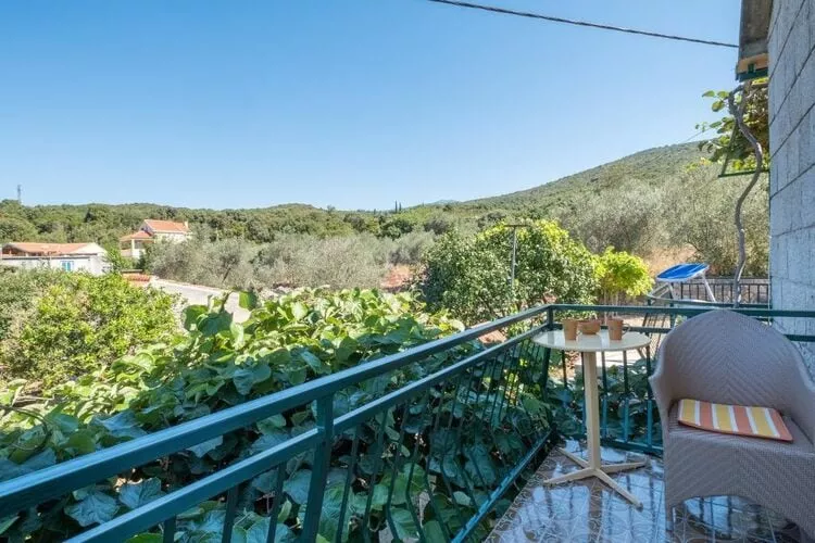 Apartments Saulan - One Bedroom Apartment with Balcony and Garden View (Molunat)-View