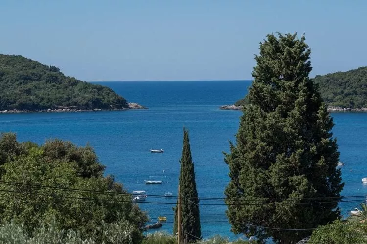 Apartments Saulan - One Bedroom Apartment with Balcony and Garden View (Molunat)-View