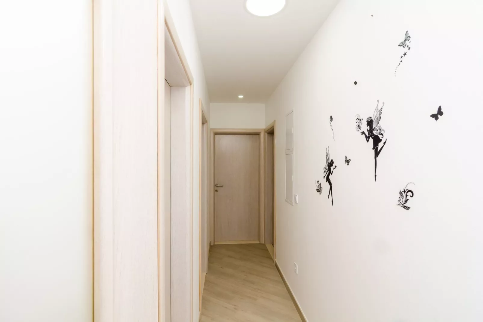 Apartments Donita - Comfort Two Bedroom Apartment with Balcony and Sea View-Indoor