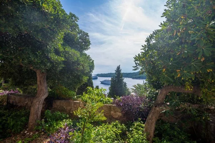 Apartment Charming Arena - One Bedroom Apartment with Terrace and Sea View-Aussicht