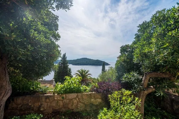 Apartment Charming Arena - One Bedroom Apartment with Terrace and Sea View-Aussicht