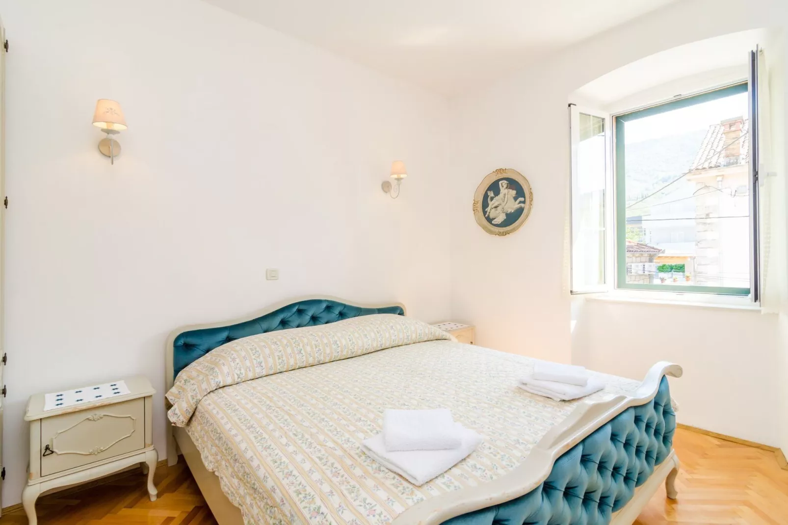 Stone House ''DiMaTo'' - Four Bedroom Holiday Home with Terrace-Schlafzimmer