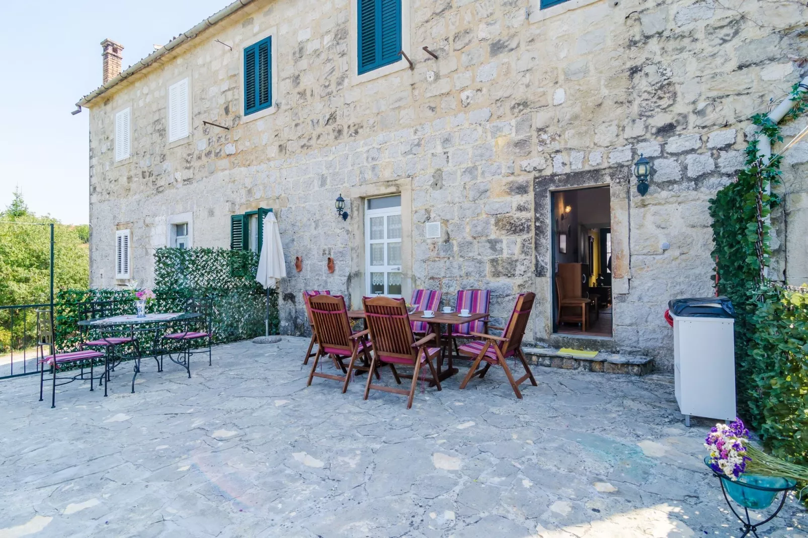 Stone House ''DiMaTo'' - Four Bedroom Holiday Home with Terrace-Außenbereich