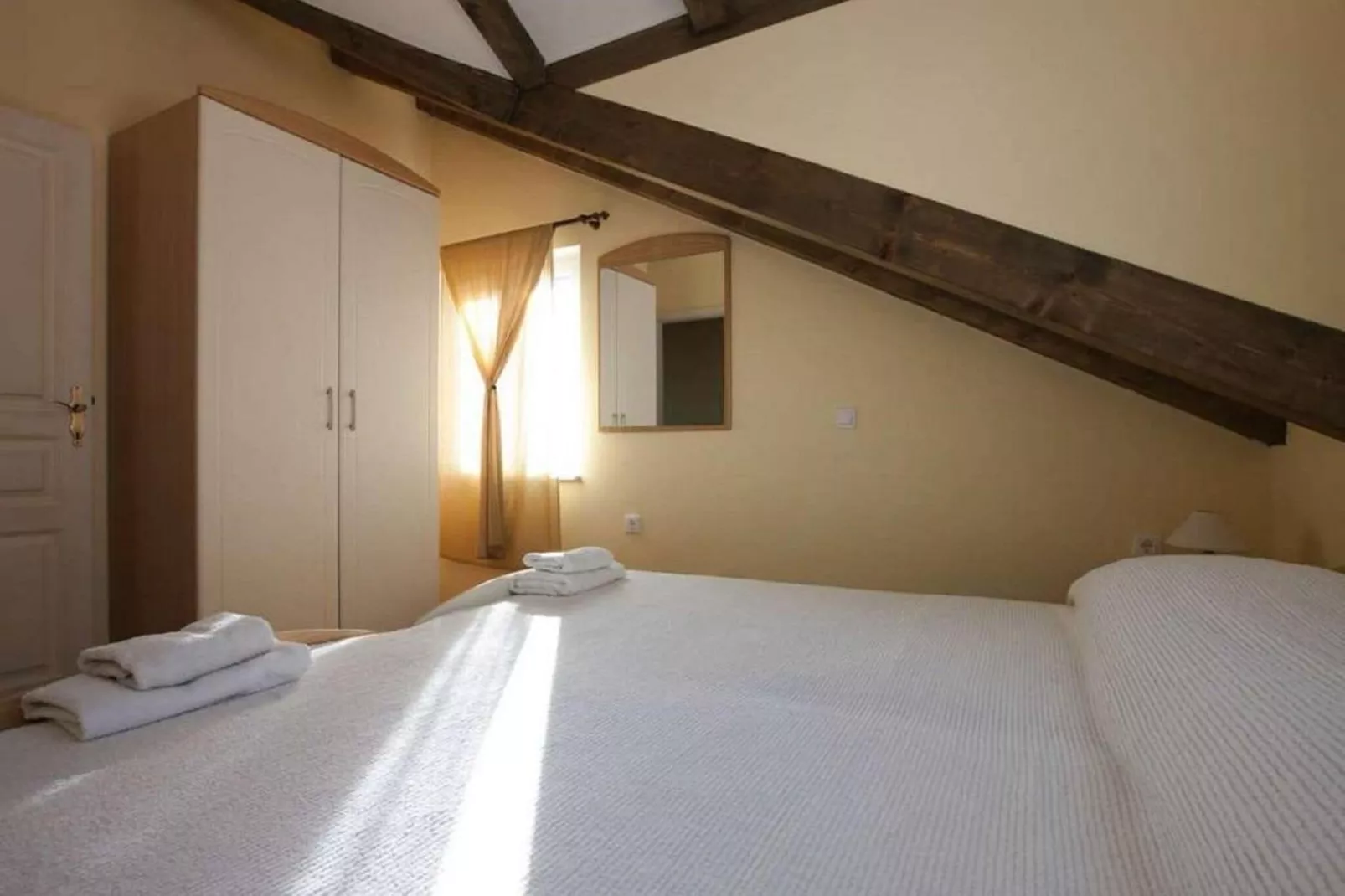Apartment Magic - One Bedroom Apartment with Sea View-Bedroom