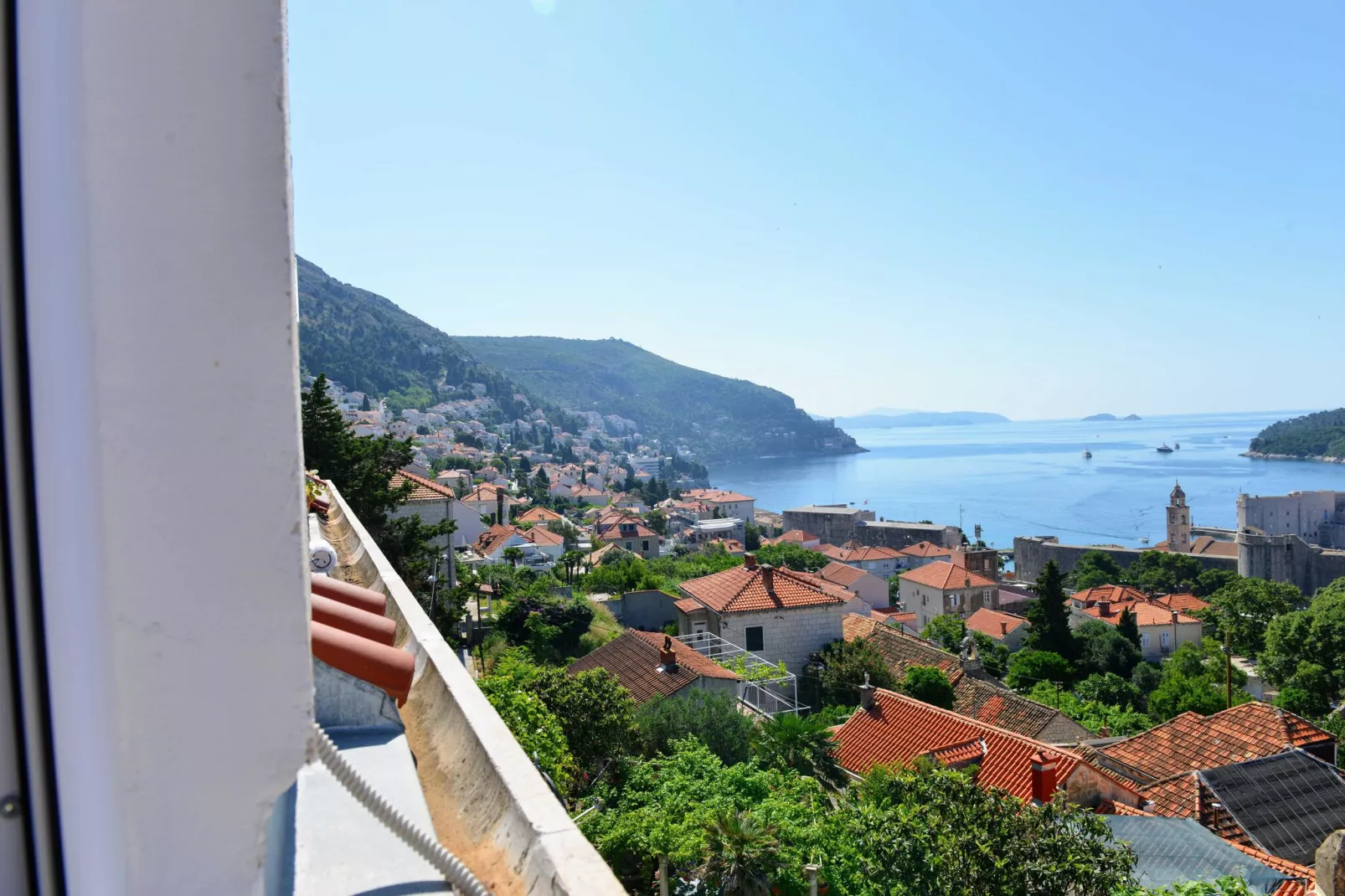 Apartment Magic - One Bedroom Apartment with Sea View-View
