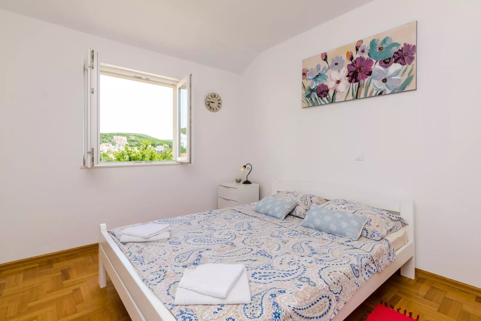 Ana Apartment - One Bedroom Apartment with Balcony-Bedroom