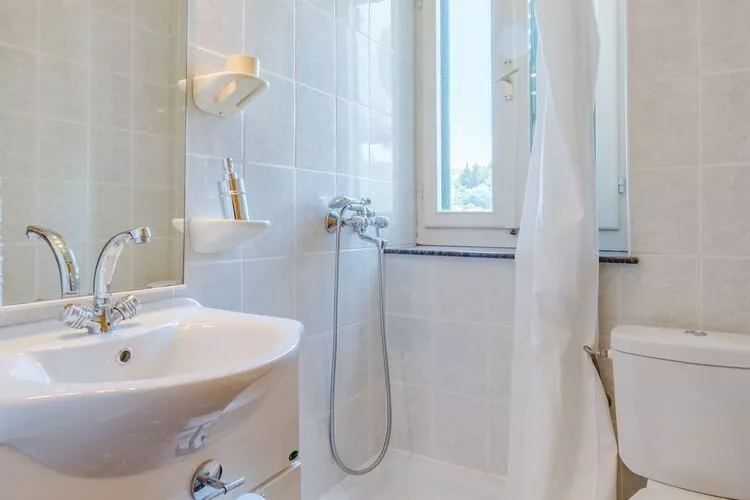 Apartment Blue Oasis - Three Bedroom Apartment (ST)-Salle de bain
