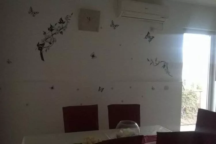 Apartment Roksy - Two-Bedroom Apartment with Terrace and Sea View (ST)-Dining room