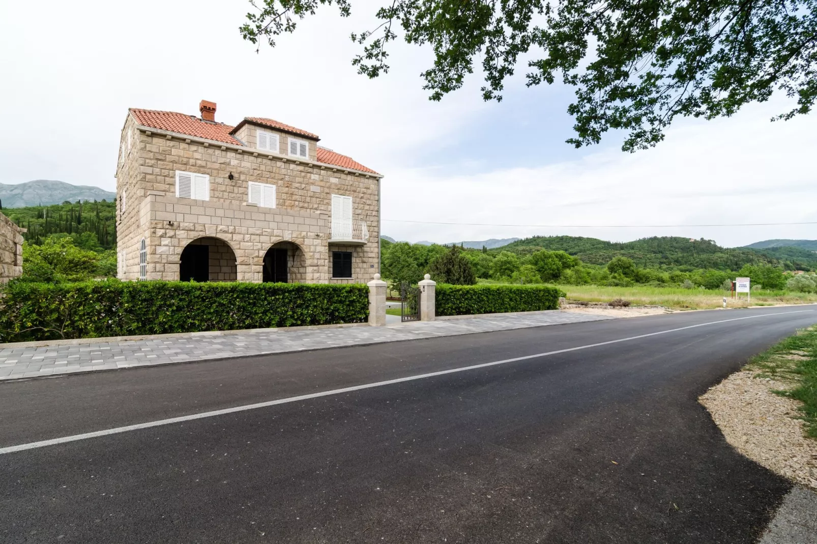 Apartments Dubrovnik Banac - Three Bedroom Apartment-Outdoor
