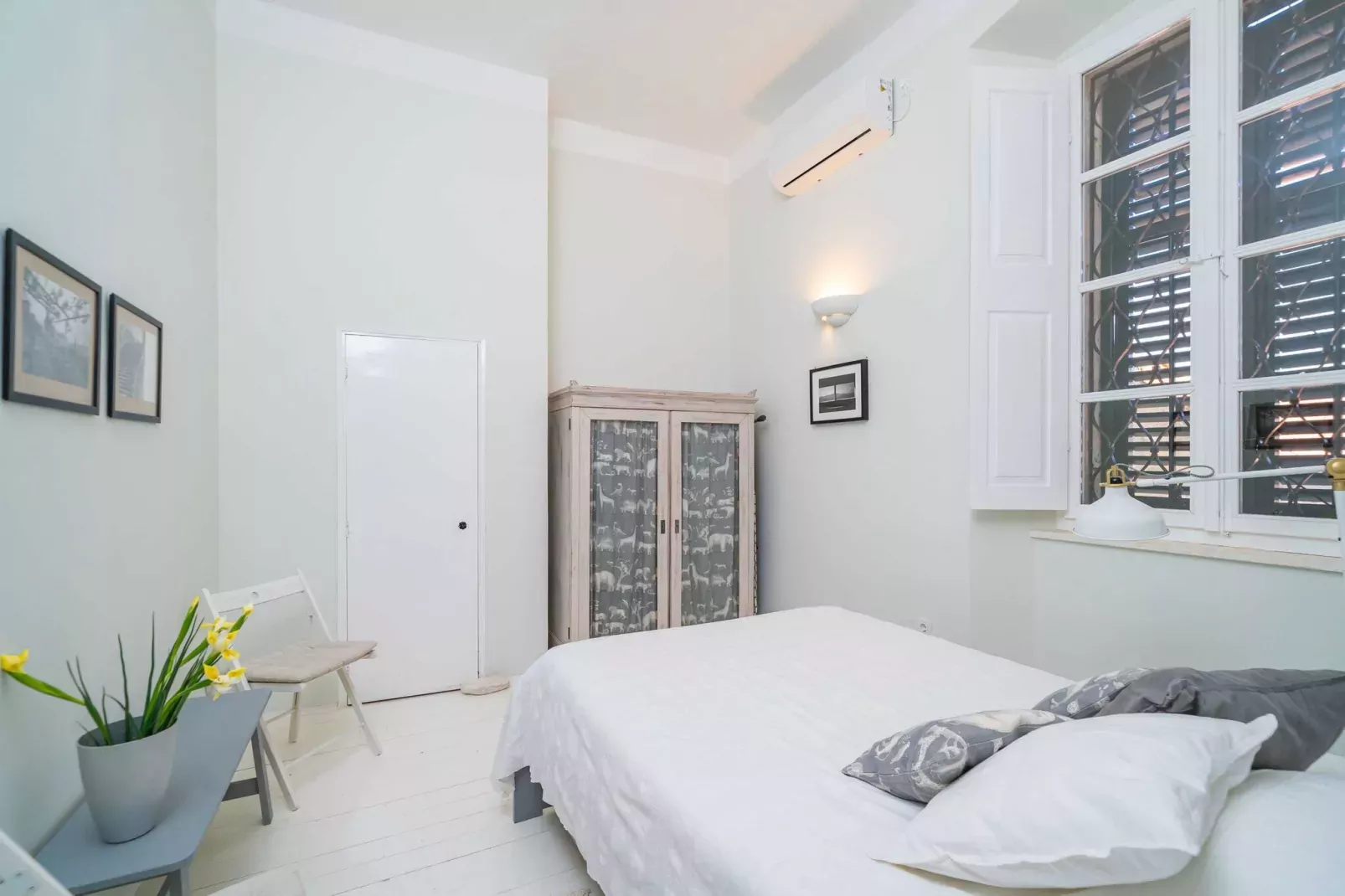 Apartment Ranieri - One Bedroom Apartment with City View-Bedroom