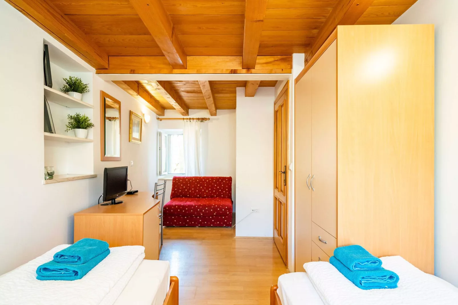 Apartments Foteza - Duplex Two Bedroom Apartment (Second\/ Third Floor)-Bedroom