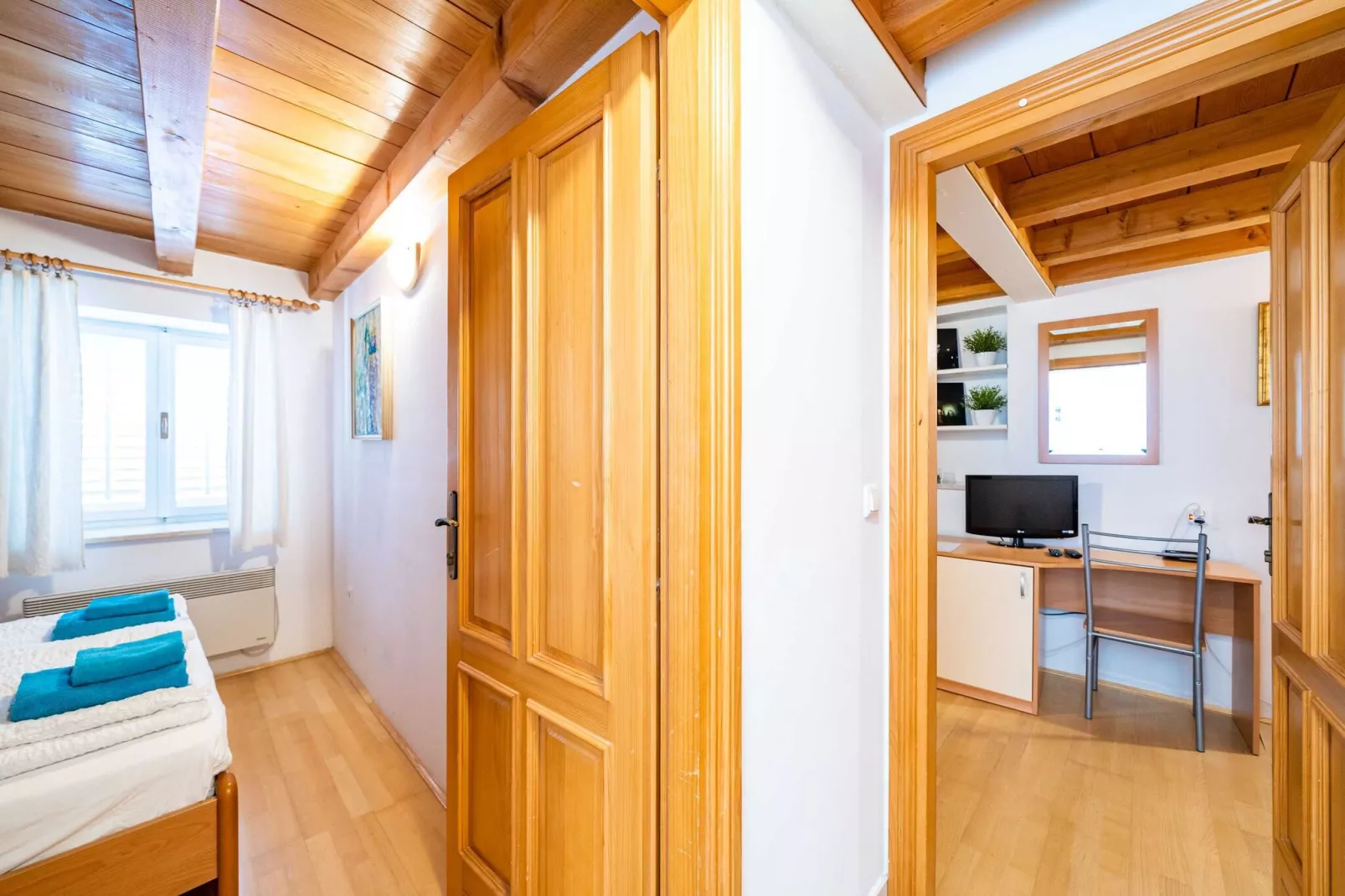 Apartments Foteza - Duplex Two Bedroom Apartment (Second\/ Third Floor)-Indoor