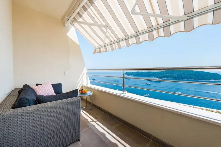 Apartments Horizon - One-Bedroom Apartment with Balcony and Sea View-Terrassenbalkon