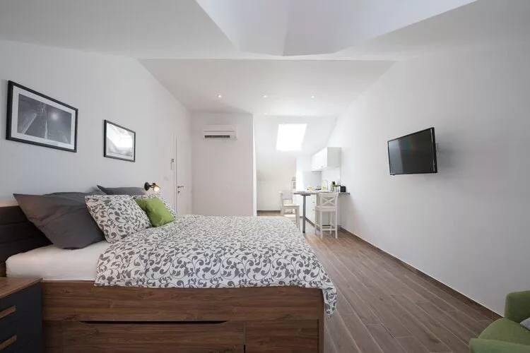 Apartments Horizon - Deluxe Studio with  Balcony and Sea View-Schlafzimmer