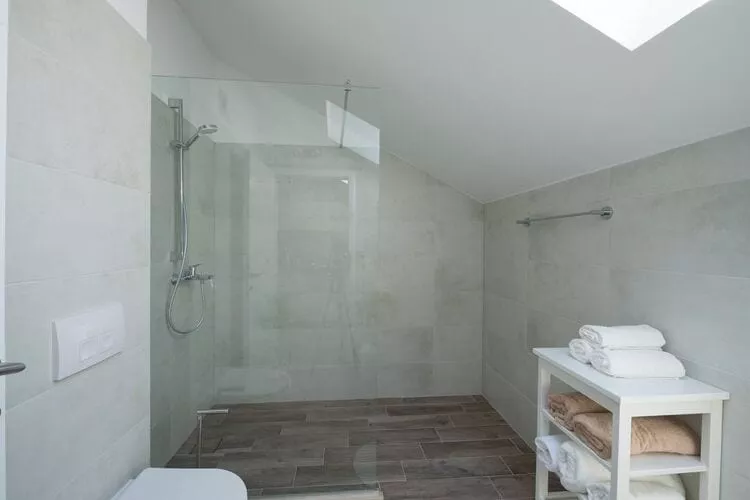 Apartments Horizon - Deluxe Studio with  Balcony and Sea View-Badezimmer