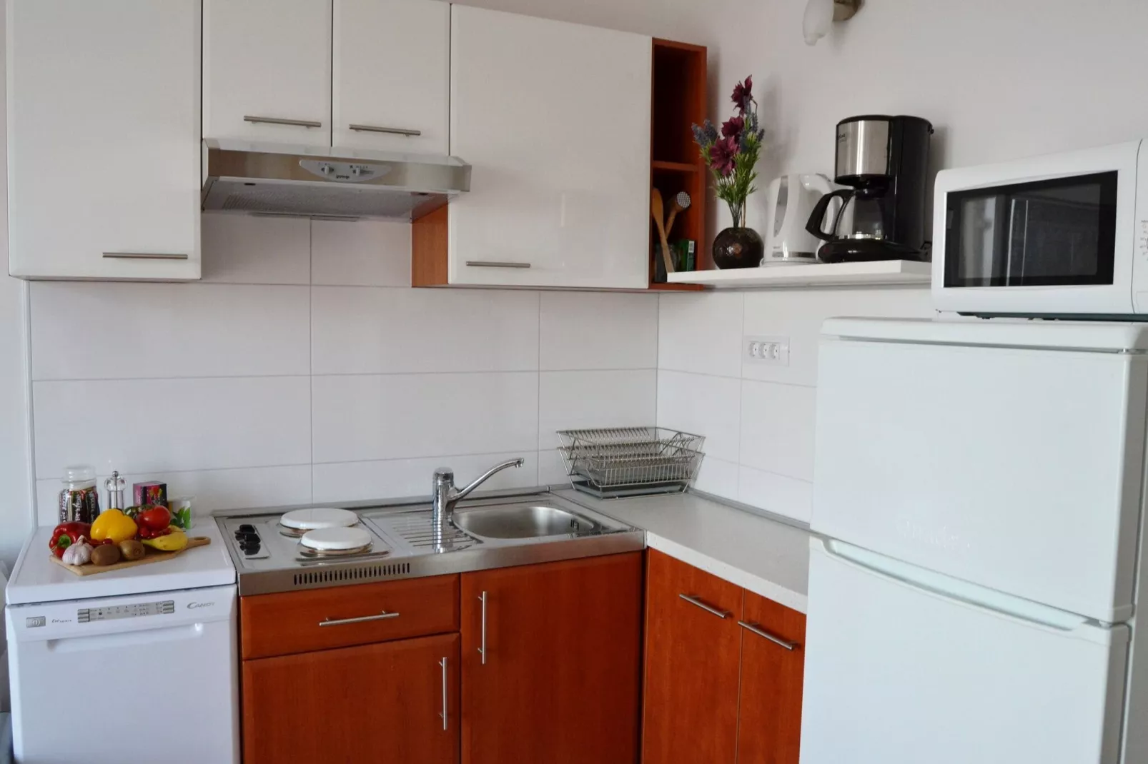 Apartments Lina - Three Bedroom Apartment with Two Balconies and Sea View (A2)-Kitchen