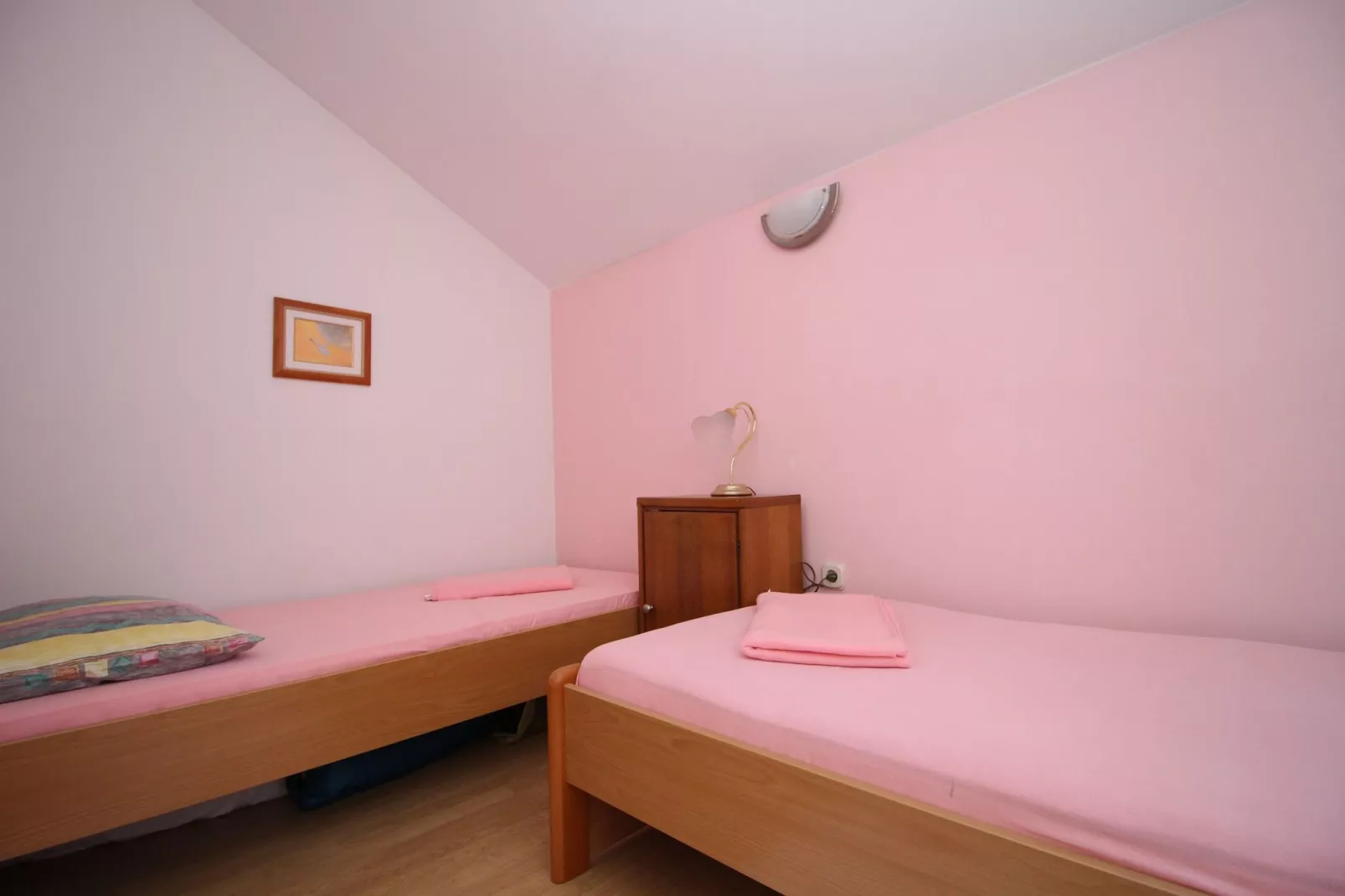 Holiday Home Gea - Three Bedroom Holiday Home with Terrace and Partial Sea View-Bedroom