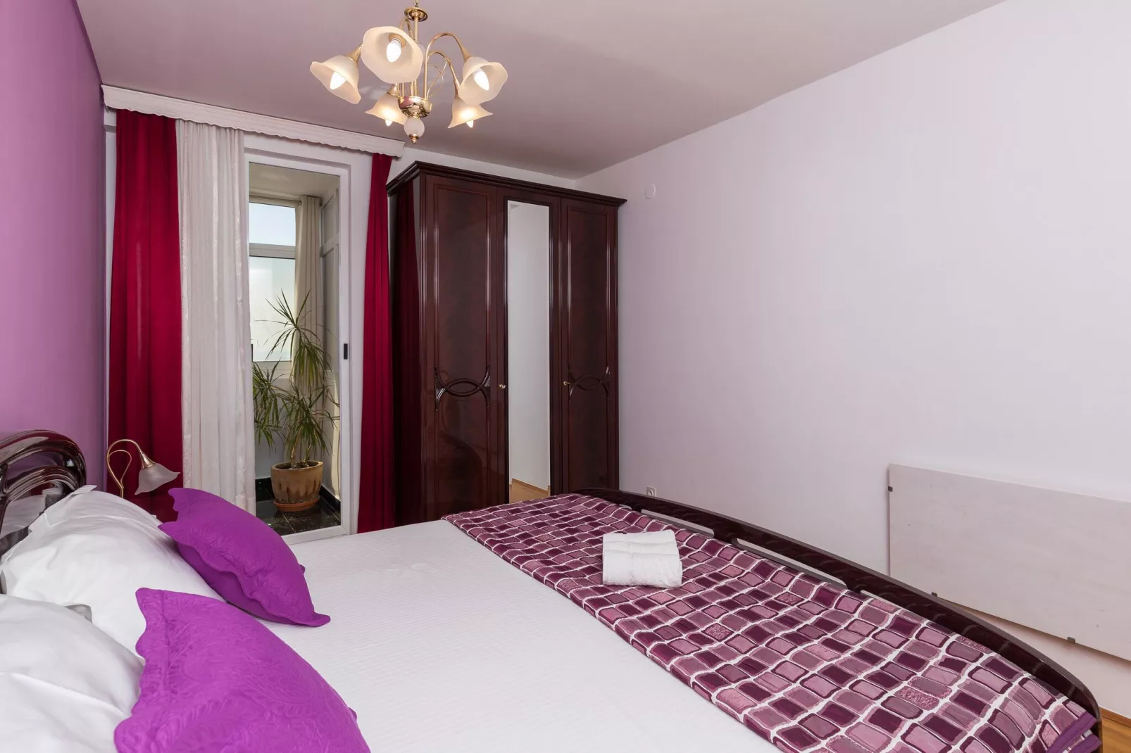 Apartment Merivo - Apartment with Sea View-Bedroom