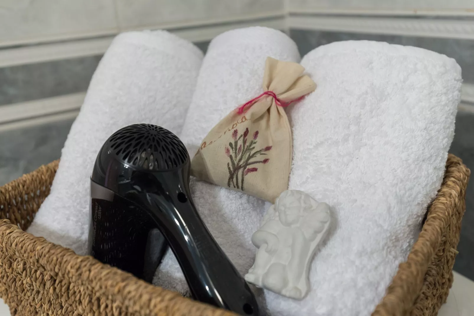 Apartment Merivo - Apartment with Sea View-Bathroom