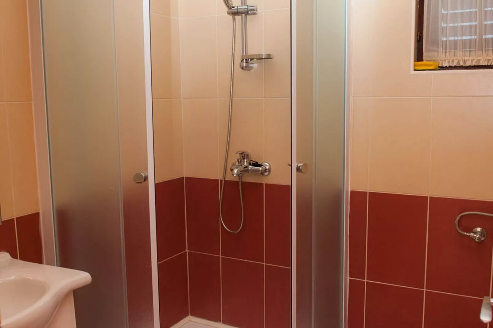 Apartments Tiho & Jelena- One Bedroom Apartment with Balcony and Sea View (Maestral)-Bathroom