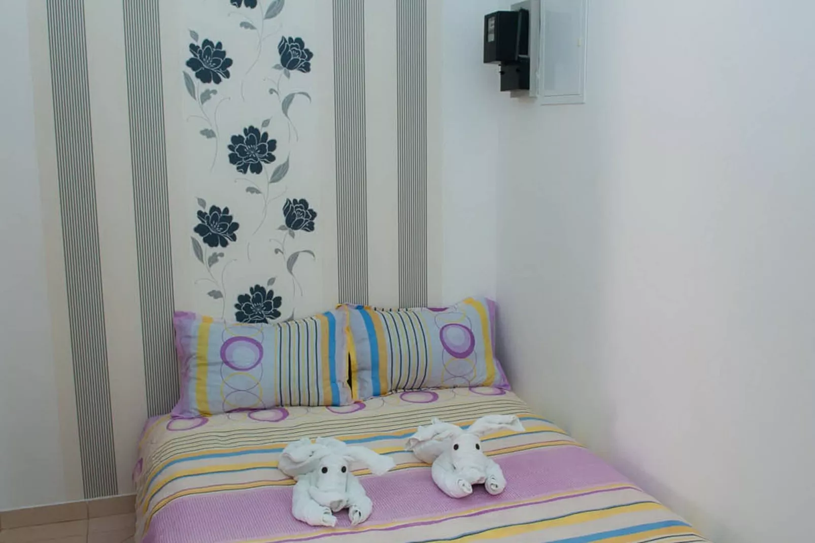 Apartments Tiho  & Jelena - Studio Apartment with Balcony and Sea View (Fureal)-Bedroom
