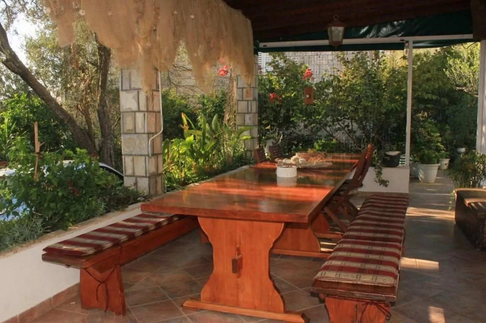 Villa Ro - Ela - Double or Twin Room with Garden View - S3-Terrasse