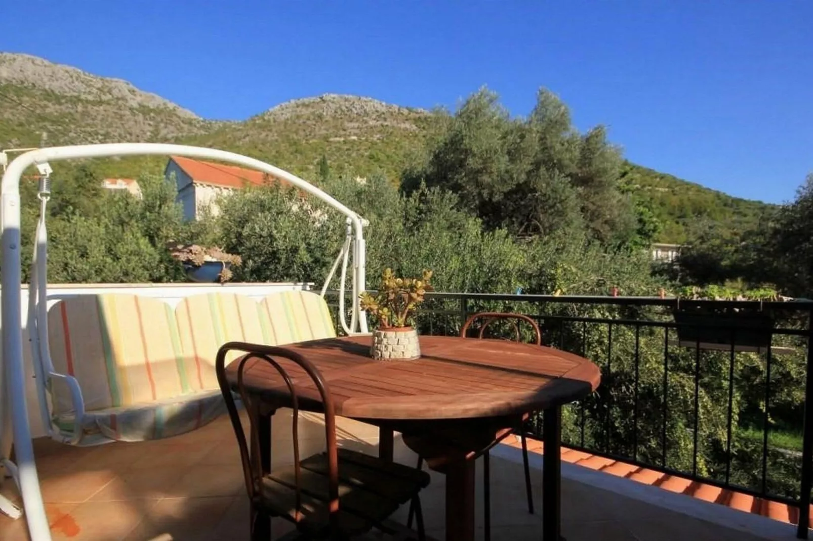 Villa Ro - Ela - Double or Twin Room with Balcony and Sea View - S4-Terrassenbalkon