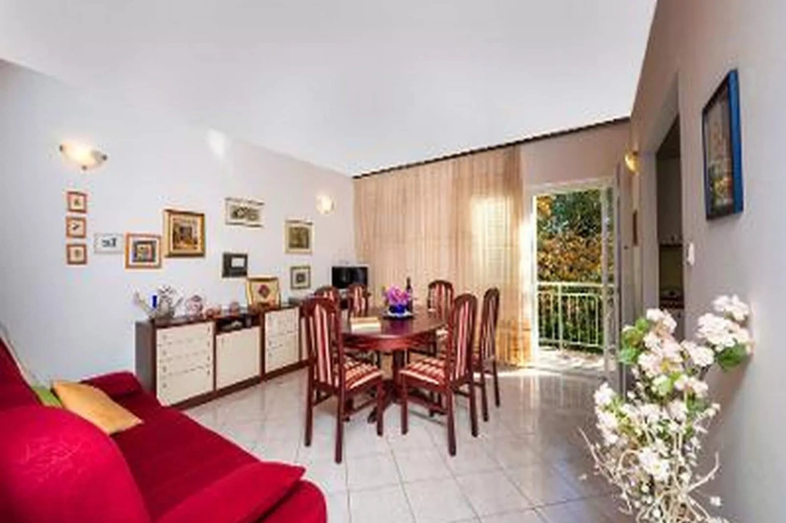 Holiday Home Lido - Three Bedroom Holiday House with Terrace-Salon