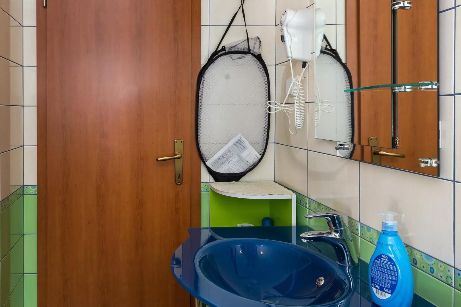 Apartment Ventula - Two Bedroom Apartment with Sea View-Bathroom