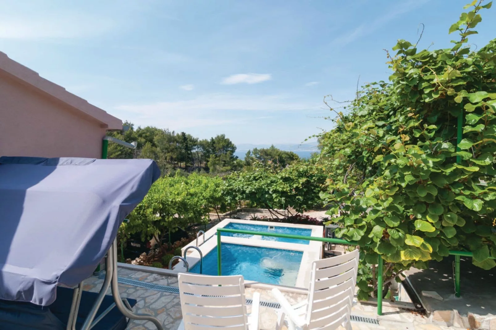 Holiday Home Blossom - Four Bedroom Holiday Home with Outdoor Pool and Jacuzzi - (ST)-Piscine