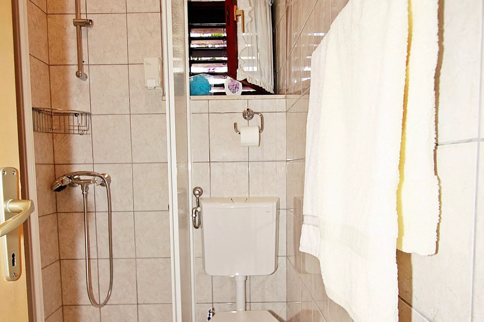 Apartments Martić - Four Bedroom Apartment with Terrace and Sea View - (ST)-Bathroom