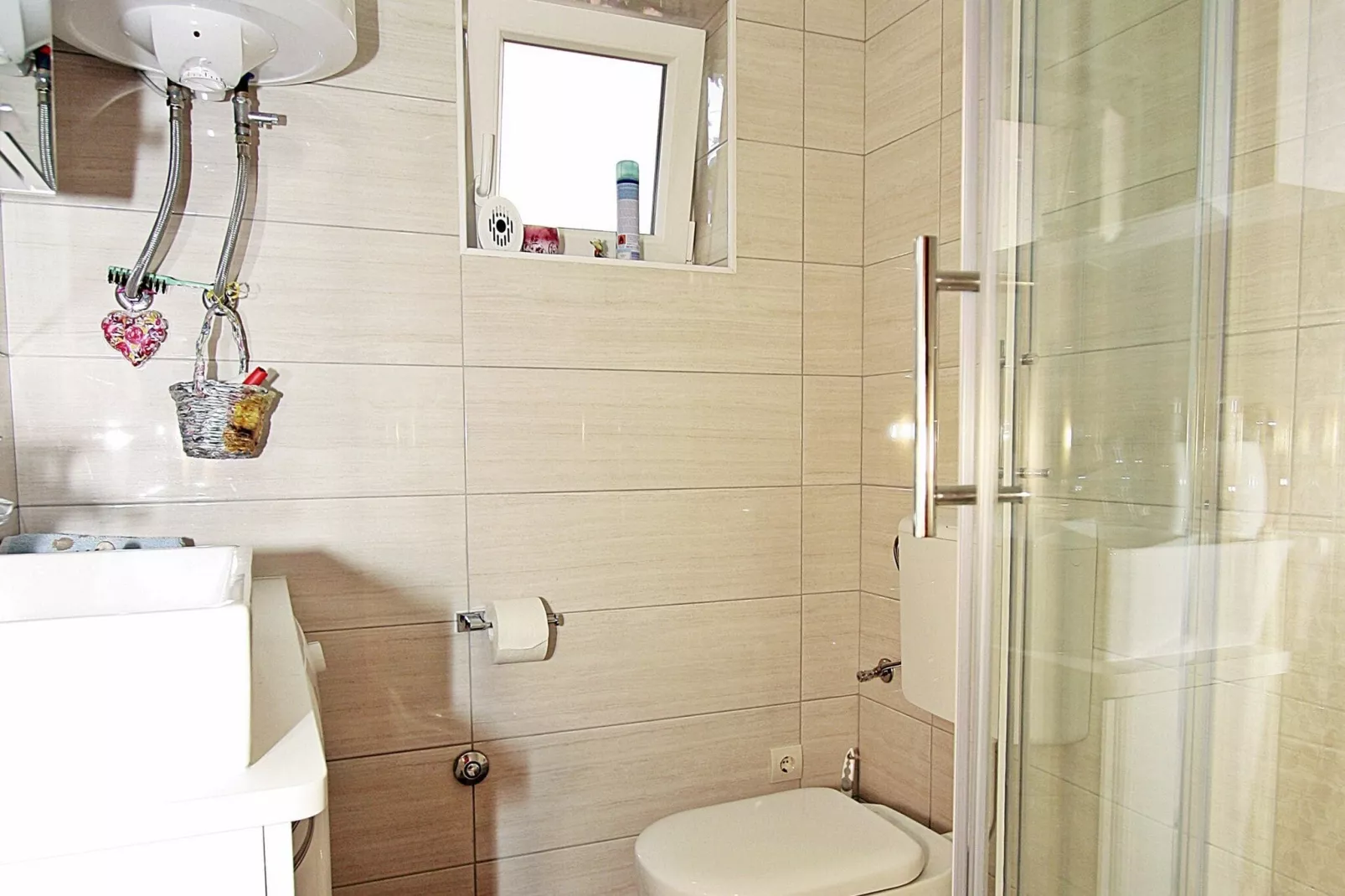 Apartments Martić - Four Bedroom Apartment with Terrace and Sea View - (ST)-Bathroom