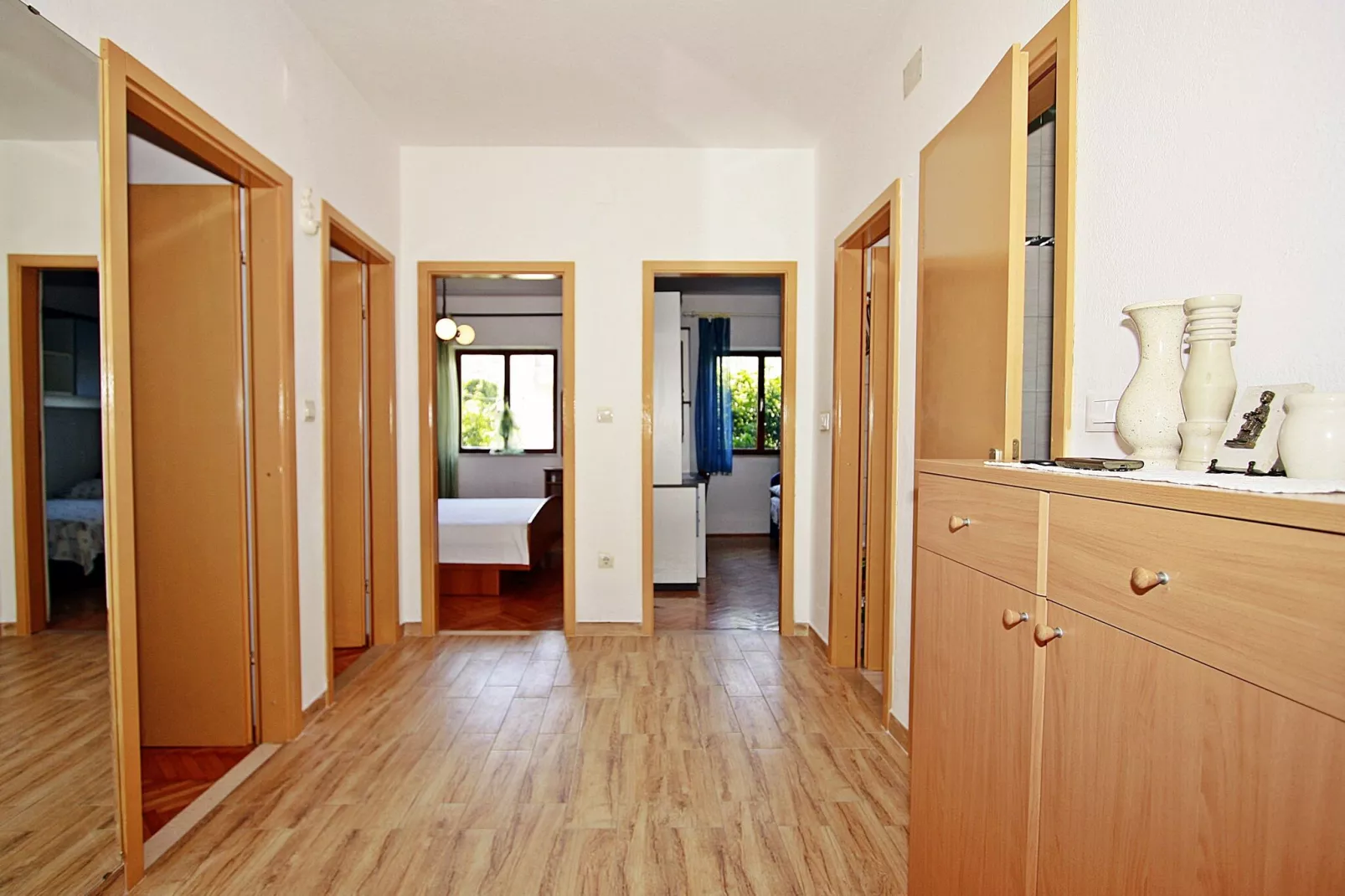 Apartments Martić - Four Bedroom Apartment with Terrace and Sea View - (ST)-Indoor