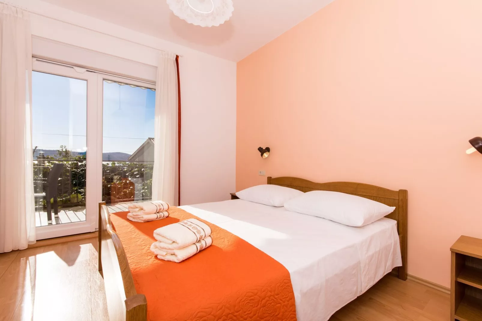 Apartments Mastelić - Three Bedroom Apartment with Terrace and Sea View