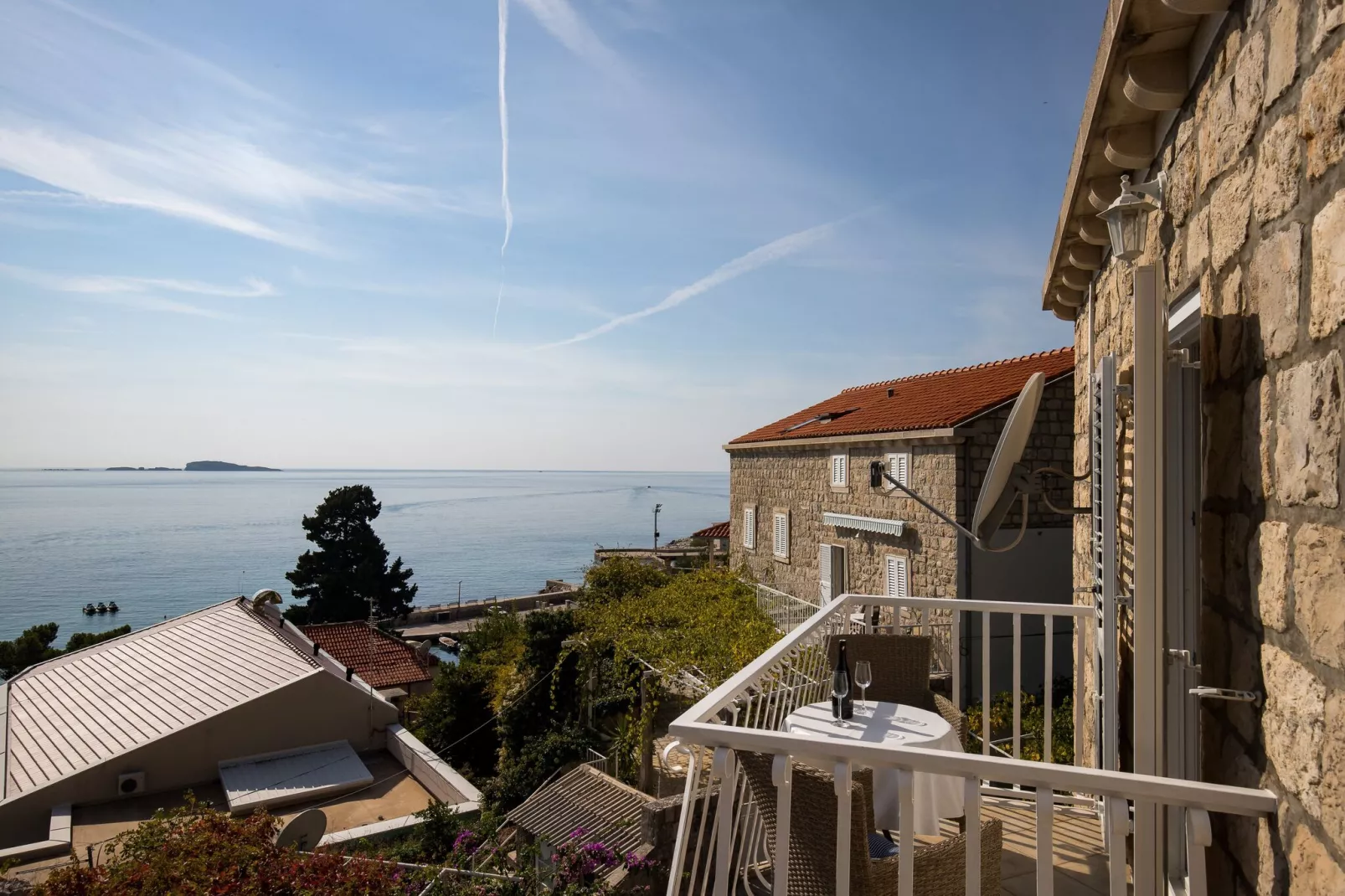 Rooms Tupina by Paulina - Superior Double Room with Balcony and Sea View (Room 2)-View