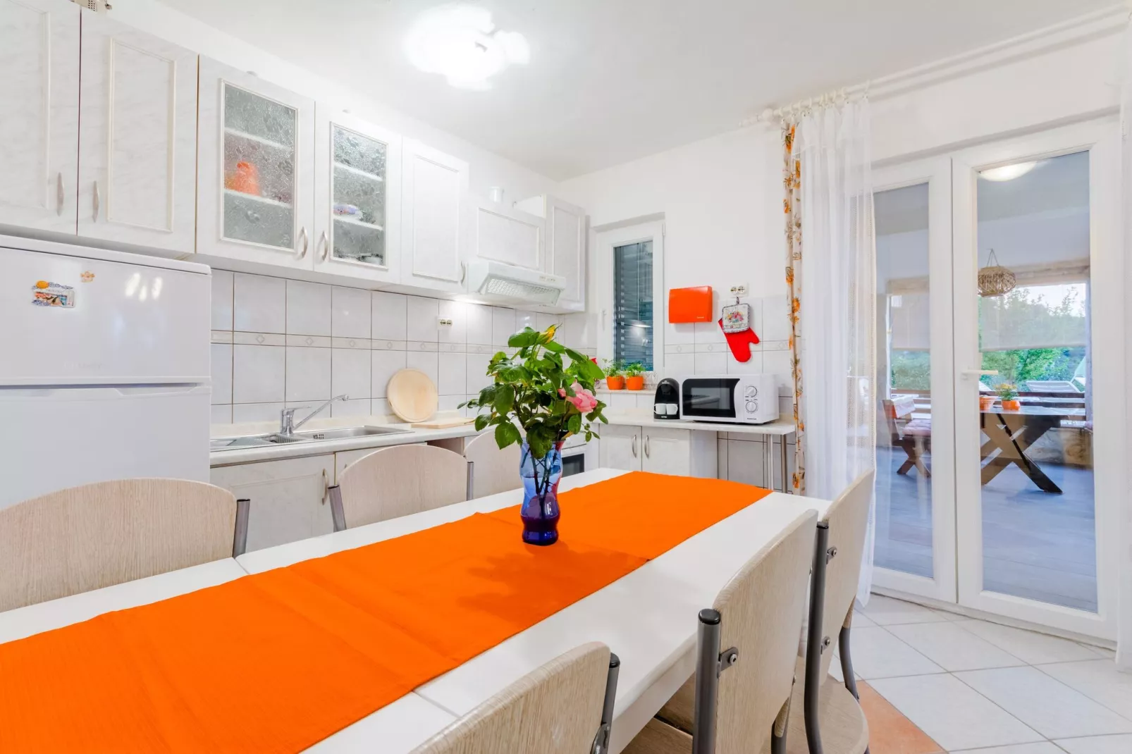 Apartment Sea Star - Three-Bedroom Apartment with Pool and Sea View-Küche