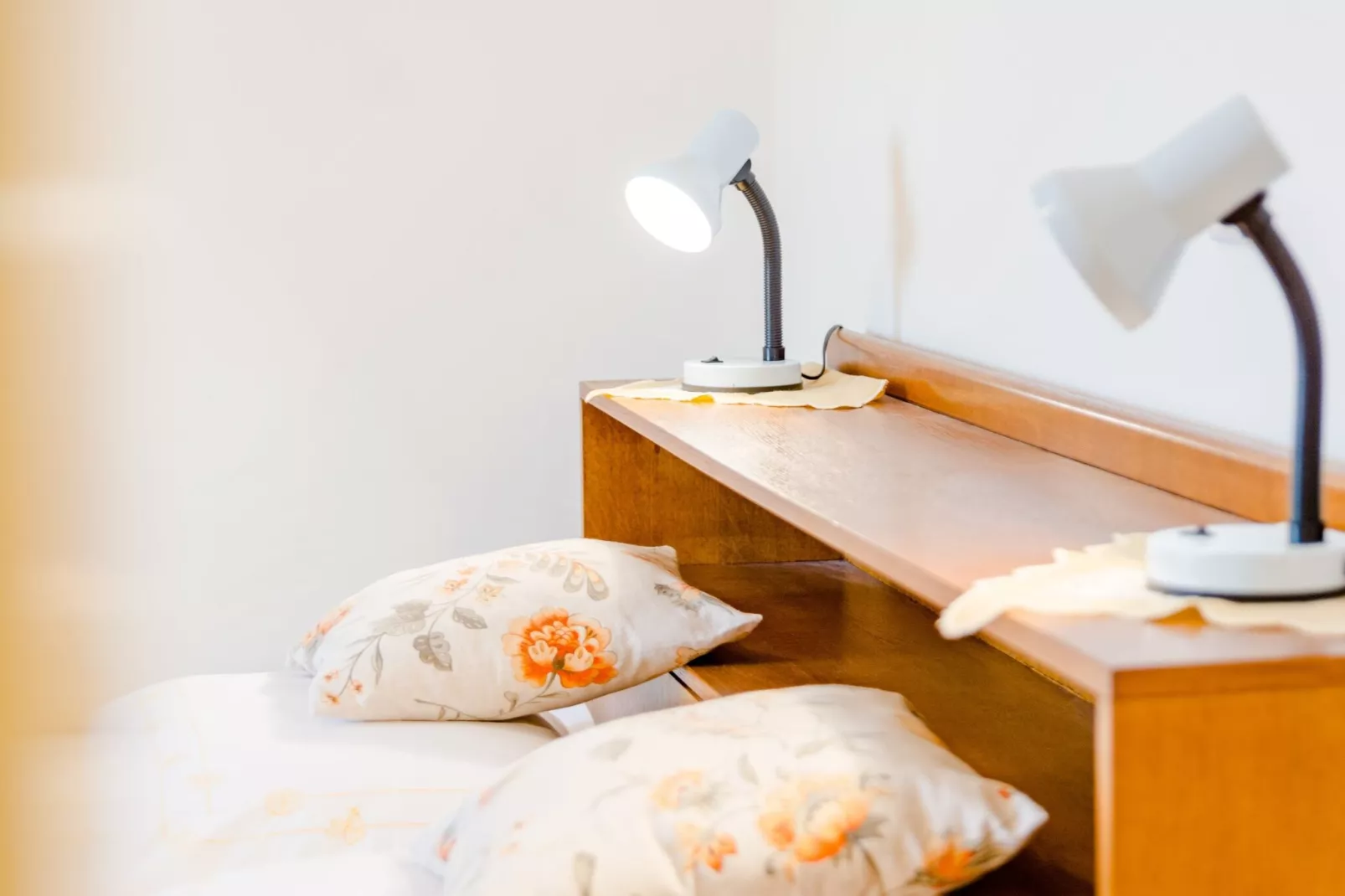 Apartment Sea Star - Three-Bedroom Apartment with Pool and Sea View-Schlafzimmer
