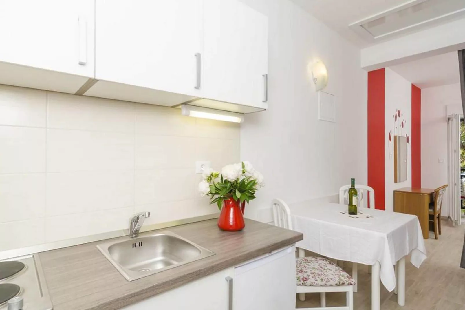Apartments Matuško Mljet  - One Bedroom Apartment with Balcony and Sea View-Cuisine