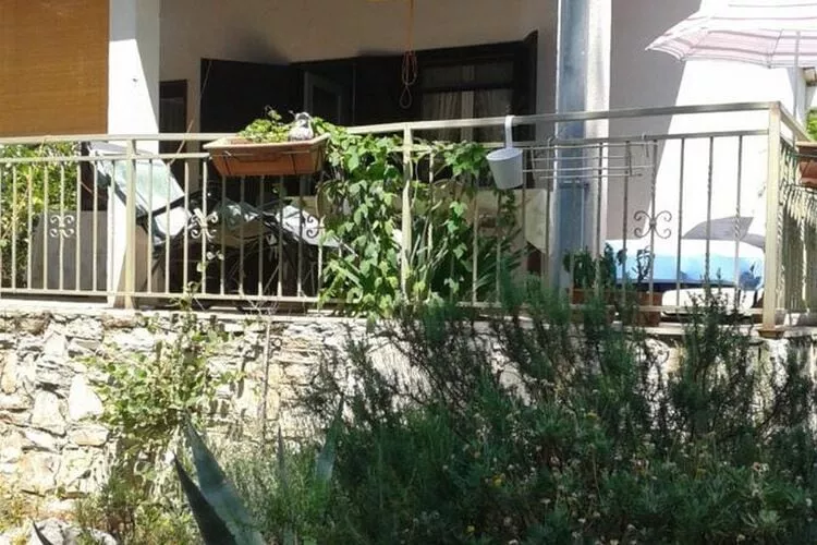 Holiday Home  Angie - One Bedroom Holiday Home with Terrace and Sea View-Terrasse