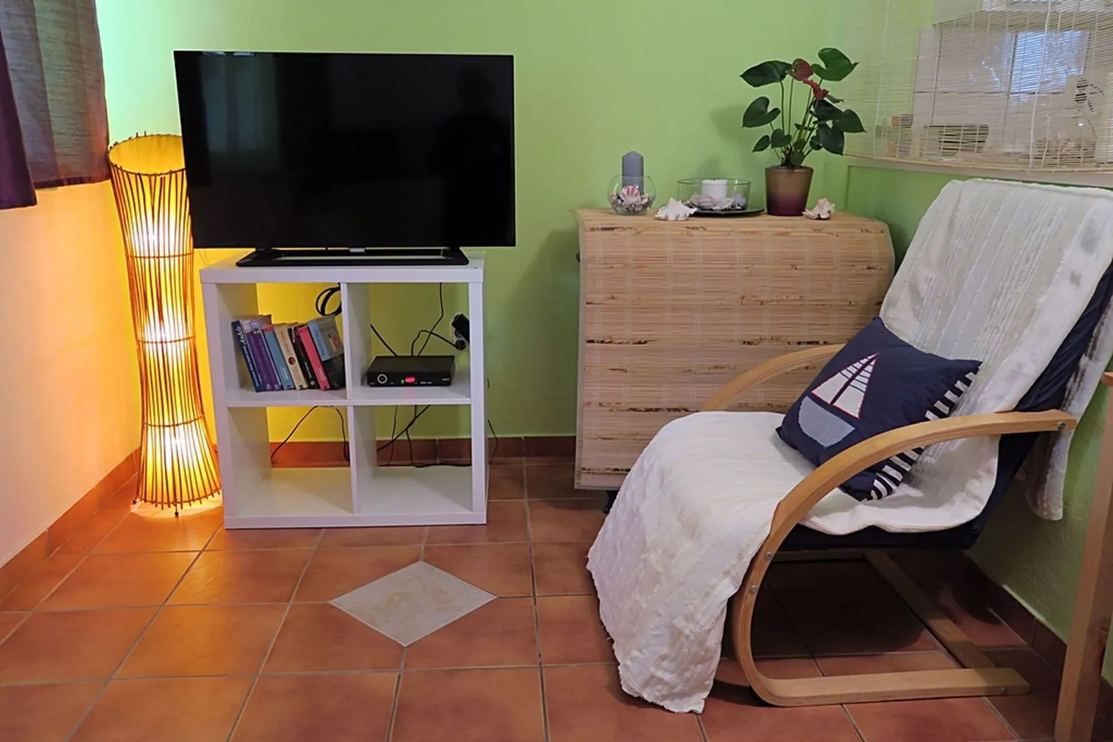 Apartments Vera -  Comfort One-Bedroom Apartment with Terrace and Sea View (Irena)-Living room
