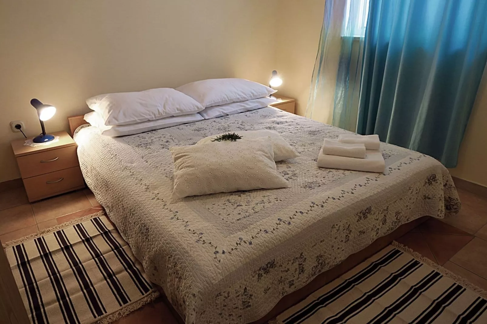 Apartments Vera -  Comfort One-Bedroom Apartment with Terrace and Sea View (Irena)-Bedroom