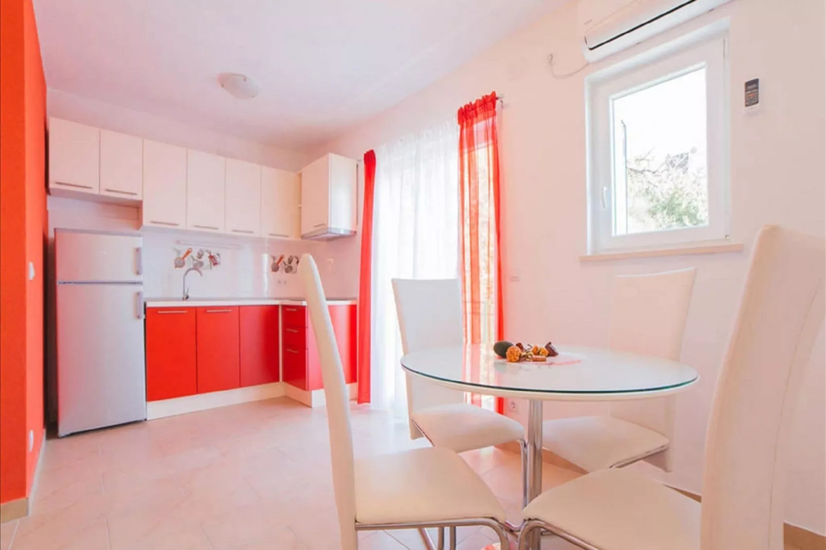 House Karlo Apartments - One-Bedroom Apartment with Balcony and Sea View (A2)-Indoor