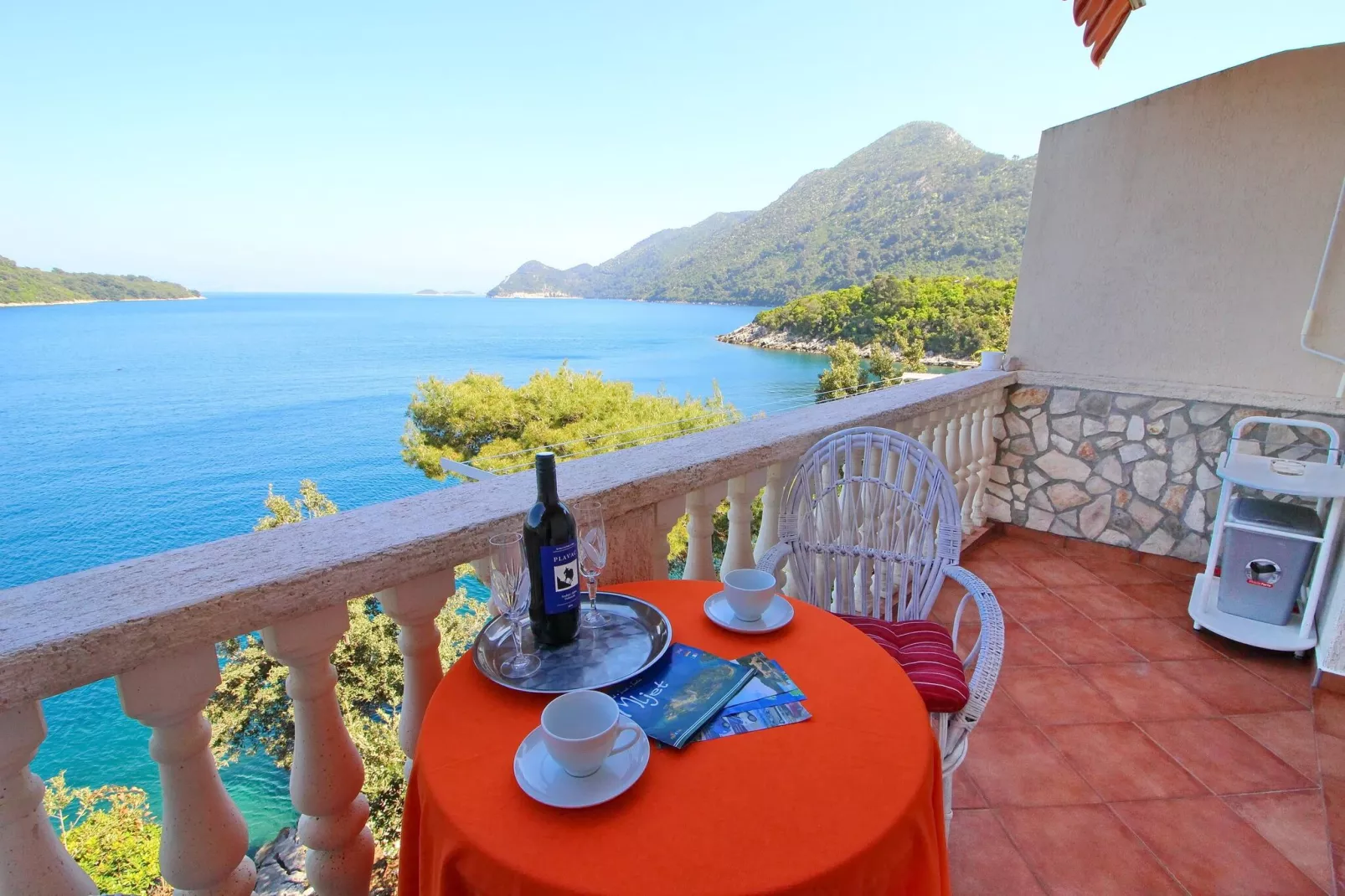 Apartments Filipović - Comfort One-Bedroom Apartment with Balcony and Sea View (A2)-Terrace balcony