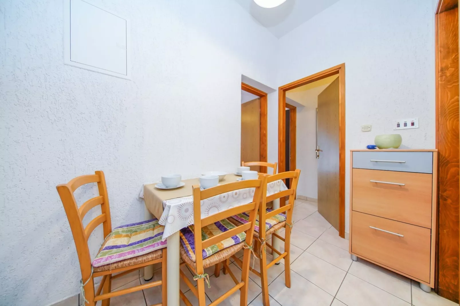 Apartments Filipović - One Bedroom Apartment with Terrace and Sea View ( A3 )-Dining room
